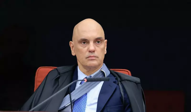 Secretário de Segurança e Rainha da Inglaterra ironizam Moraes em depoimento sobre tentativa de golpe