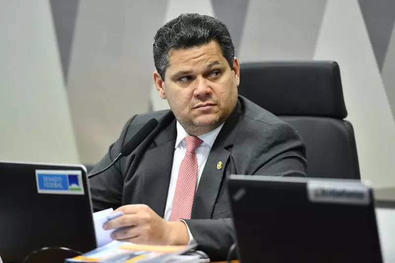 Senado aprova polêmico projeto de licenciamento ambiental com mudanças de última hora