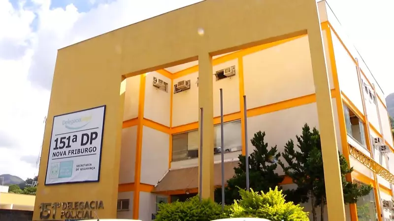 Suspeito de entregar drogas via delivery é preso em Nova Friburgo, RJ