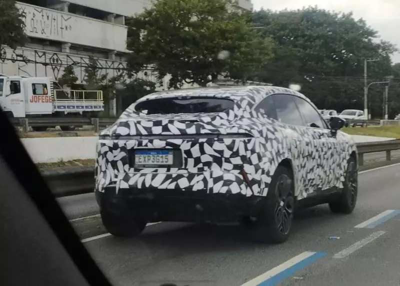SUV de luxo Avatr 11 é flagrado novamente em São Paulo: confira os detalhes!
