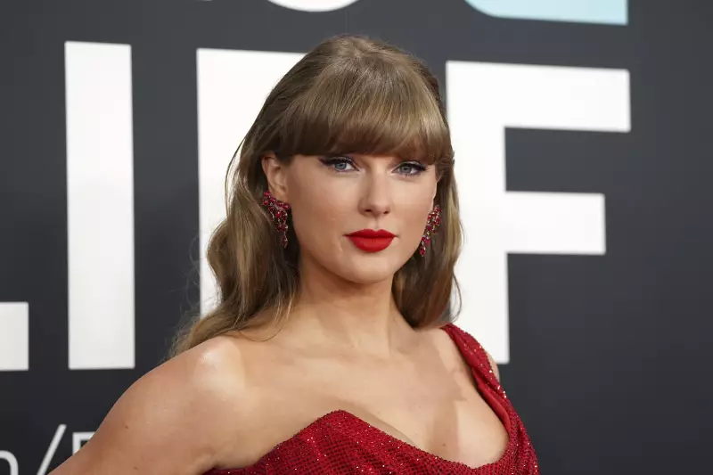Taylor Swift readquire direitos dos primeiros álbuns: saiba todos os detalhes!
