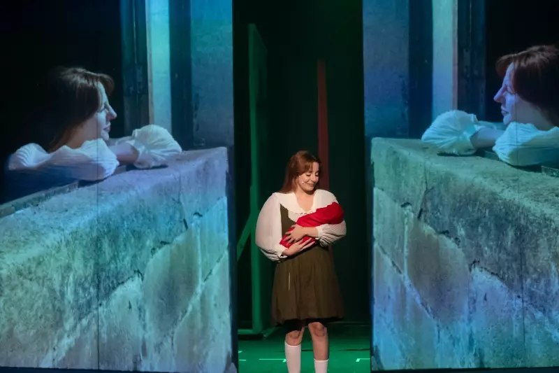 Teatro Amazonas recebe o espetáculo 'República Lee', um musical ao som de Rita Lee em julho