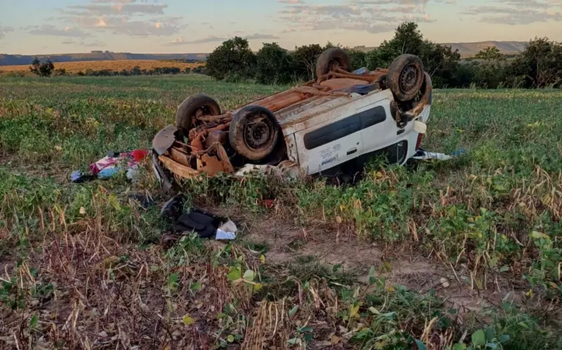 Tragédia na BR-158: Mulher morre e seis ficam feridos em acidente a caminho de velório