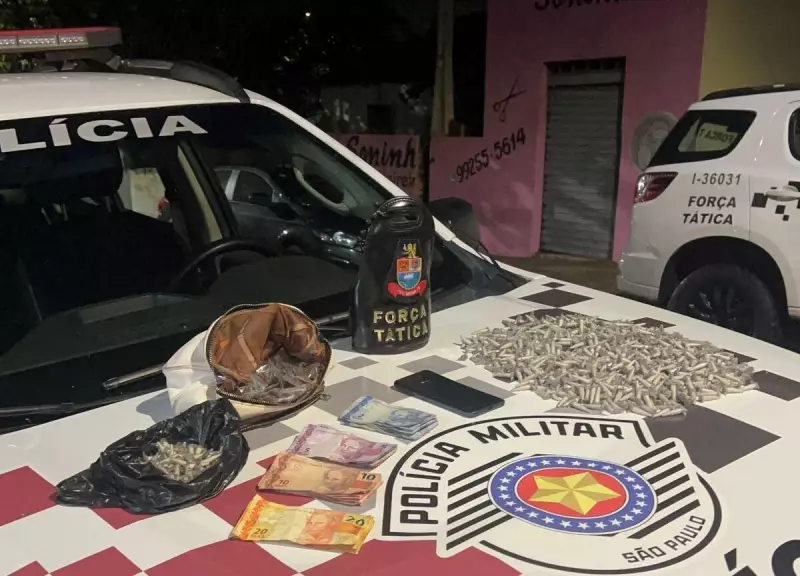 Trio é flagrado com mais de 800 porções de cocaína e outras drogas em Limeira