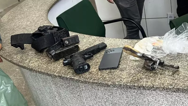 Troca de tiros em Fortaleza: Criminoso morre e outro fica ferido em confronto com a polícia