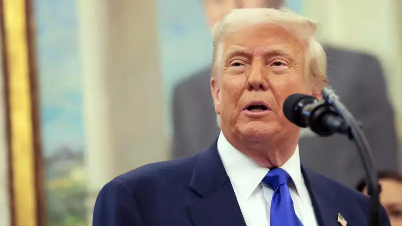 Trump ameaça União Europeia com tarifas de 50% a partir de junho: entenda o impacto