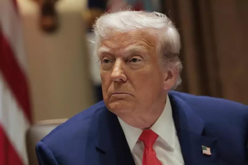 Trump exige que Harvard entregue lista de estudantes estrangeiros: o que está por trás?