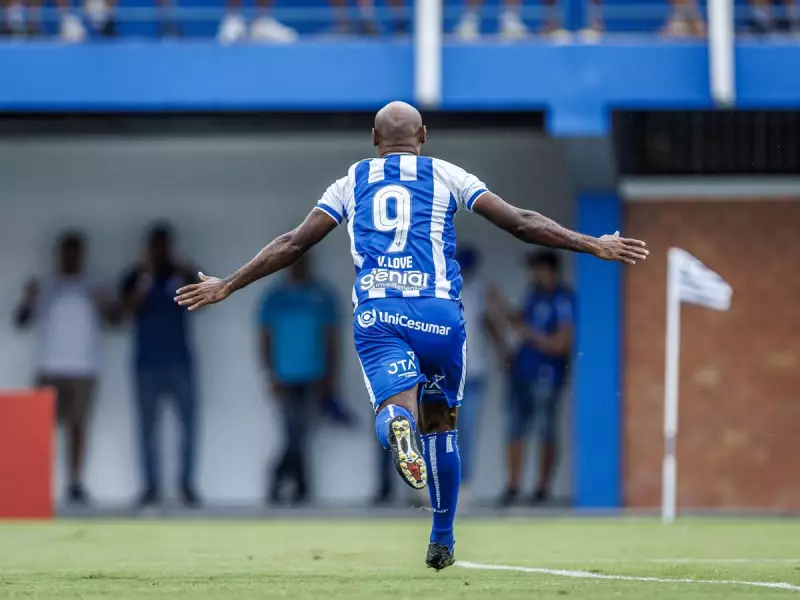 Vagner Love se despede do Avaí: fim de uma era no futebol catarinense