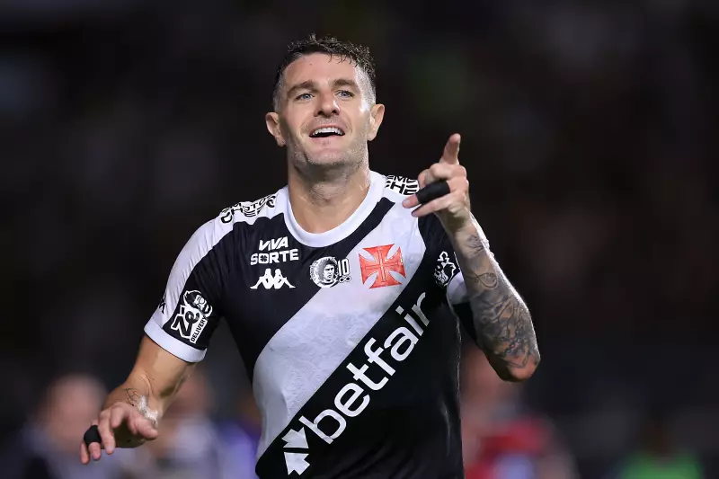 Vasco x Melgar: Onde assistir, horário e escalações do jogo decisivo