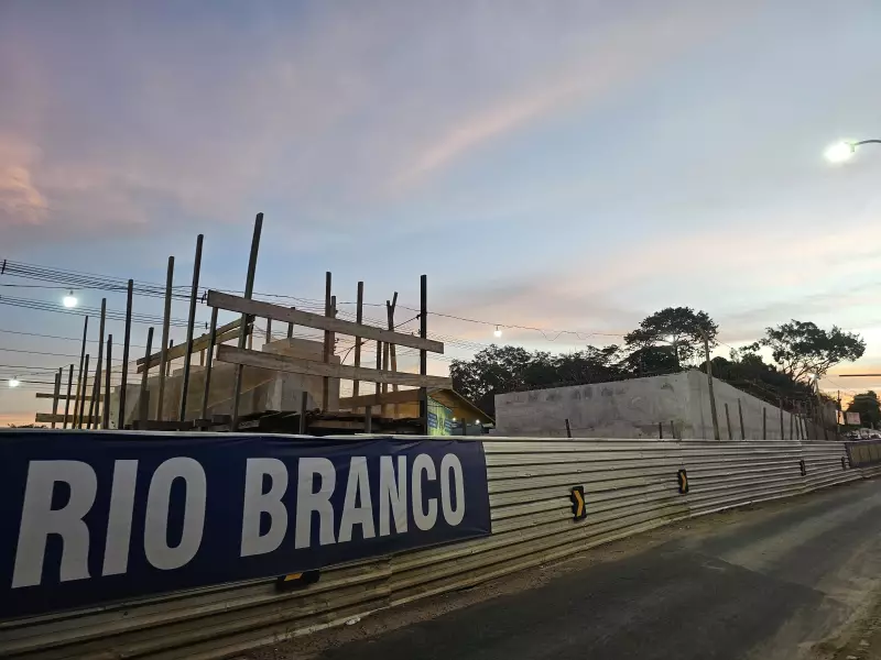 Viaduto em Rio Branco avança para fase de aterro e deve ficar pronto em outubro
