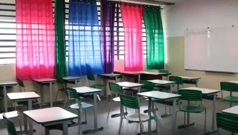 Violência afeta quase metade dos alunos da rede pública do Rio: impactos na educação