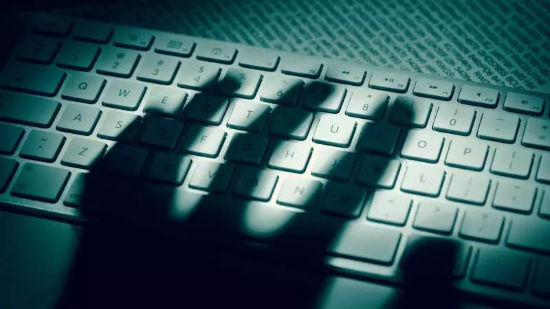 Vírus espião invade PCs e rouba tudo o que você digita: como se proteger?
