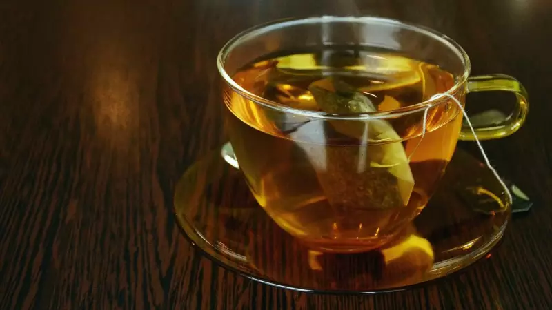 6 Chás Poderosos que Transformam a Sua Pele – Descubra os Benefícios!