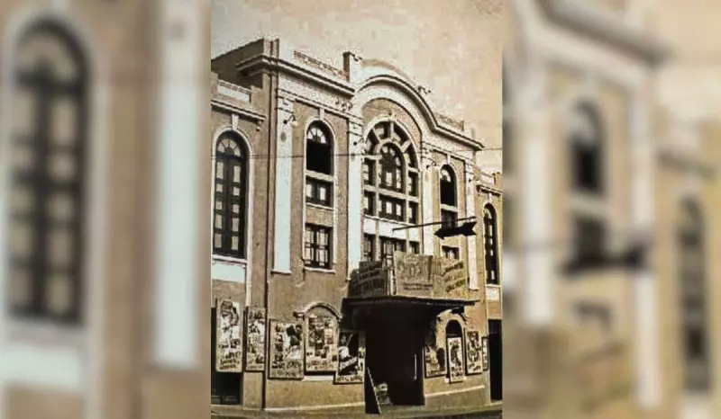 A Era de Ouro dos Cinemas de Rua em Florianópolis: Quando Ver Filme Era um Evento Inesquecível