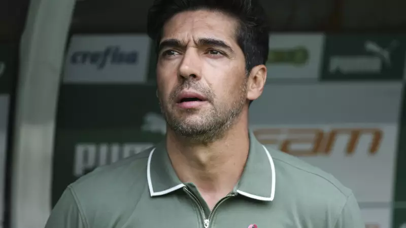 Abel Ferreira demonstra preocupação com gramado do Palmeiras para o Mundial e ironiza situação