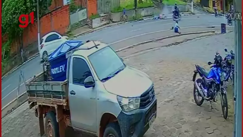 Acidente entre motocicletas em Rio Branco: quatro caem, mas ferimentos são leves