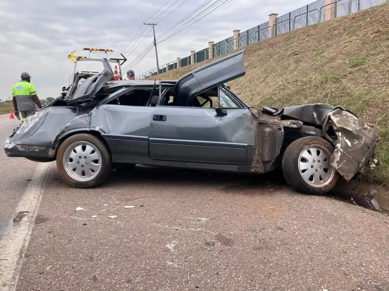 Acidente grave na rodovia de Campinas: motorista fica ferido após capotar veículo