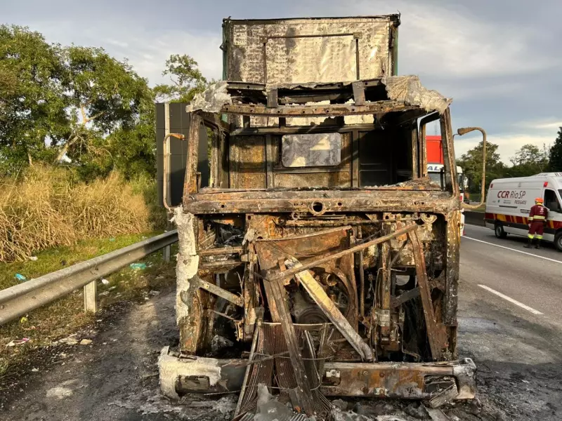 Acidente na Via Dutra em Volta Redonda deixa feridos e causa congestionamento