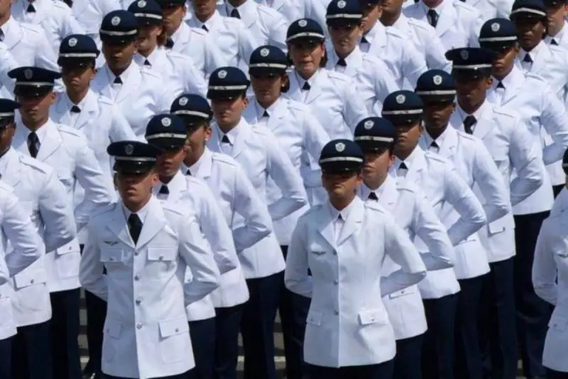 Aeronáutica abre 206 vagas para curso de formação de sargentos: saiba como se inscrever!