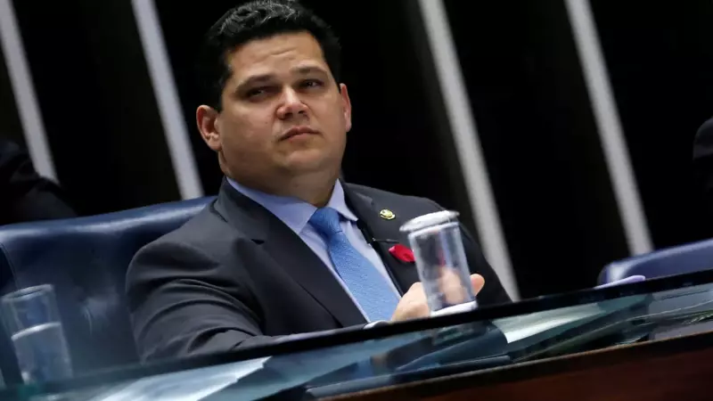 Alcolumbre se posiciona contra cotas para mulheres no Congresso: 'Hoje são menos de 20%'