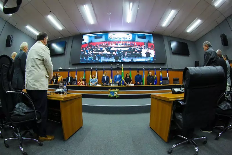 ALE-RR homenageia imprensa roraimense em cerimônia emocionante