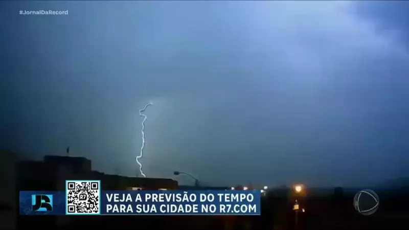 Alerta vermelho de tempestade no RS: saiba como se proteger e os impactos previstos