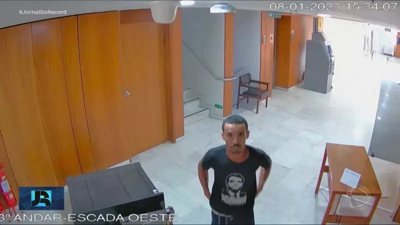 Alexandre de Moraes ordena nova prisão de homem que quebrou relógio histórico em 8 de janeiro