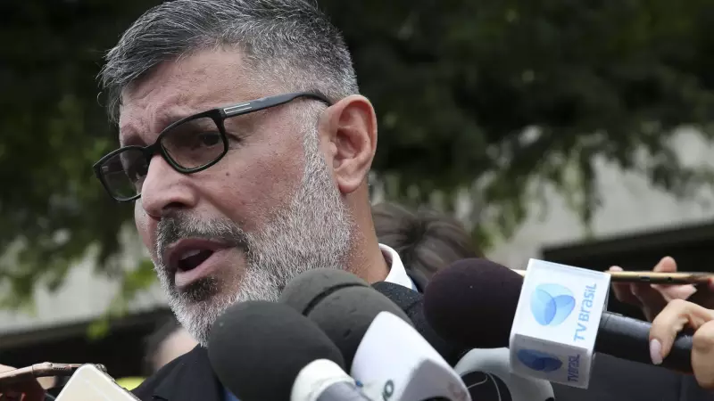 Alexandre Frota busca ajuda de Luciano Huck para retornar à Globo: confira os detalhes!