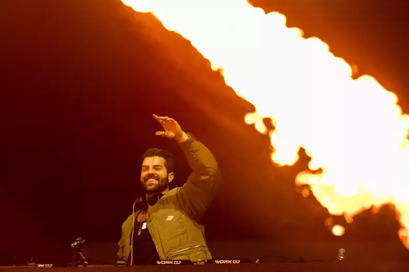 Alok transforma arena sertaneja em templo da música eletrônica em Americana e público vai à loucura