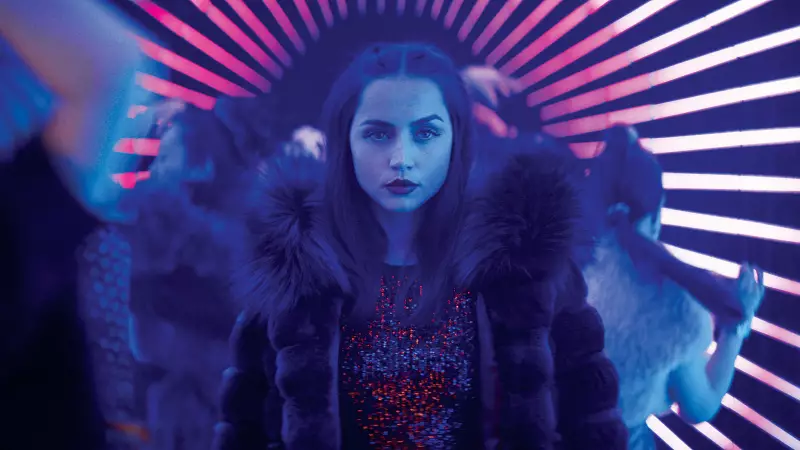 Ana de Armas: A Ascensão da Nova Femme Fatale de Hollywood