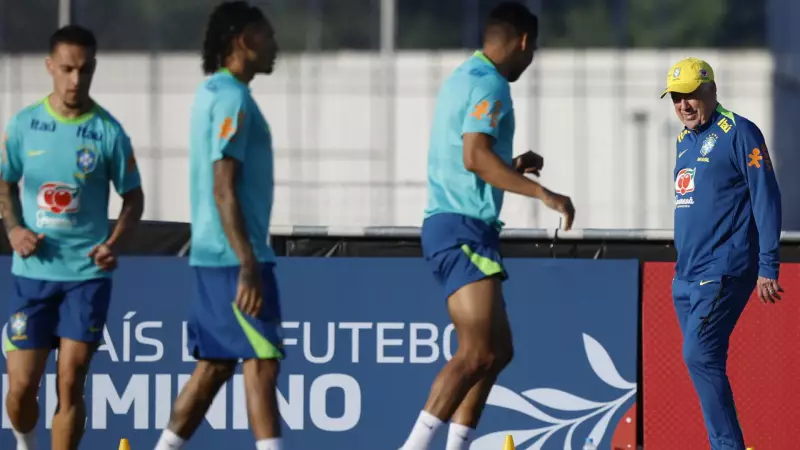 Ancelotti inicia nova era no Real Madrid com treino tático e aproximação com elenco