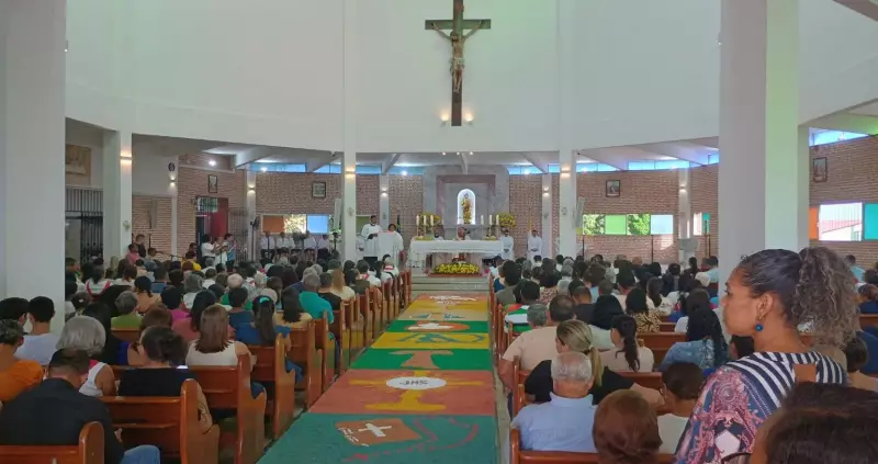 Arte Sacra em Sergipe: Fiéis Criam Tapetes Incríveis para Corpus Christi