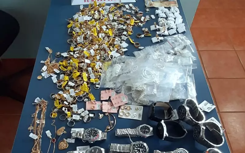 Assaltante é preso após invadir shopping e furtar joalheria em Poços de Caldas, MG