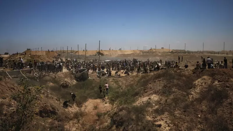 Ataque próximo a ponto humanitário em Gaza deixa 21 mortos: tragédia em meio ao conflito