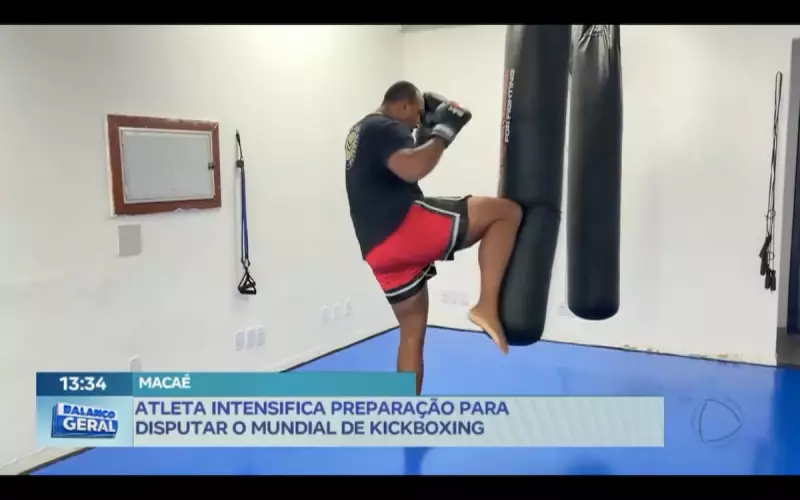 Atleta de Macaé intensifica treinos para Mundial de Kickboxing: confira a preparação!