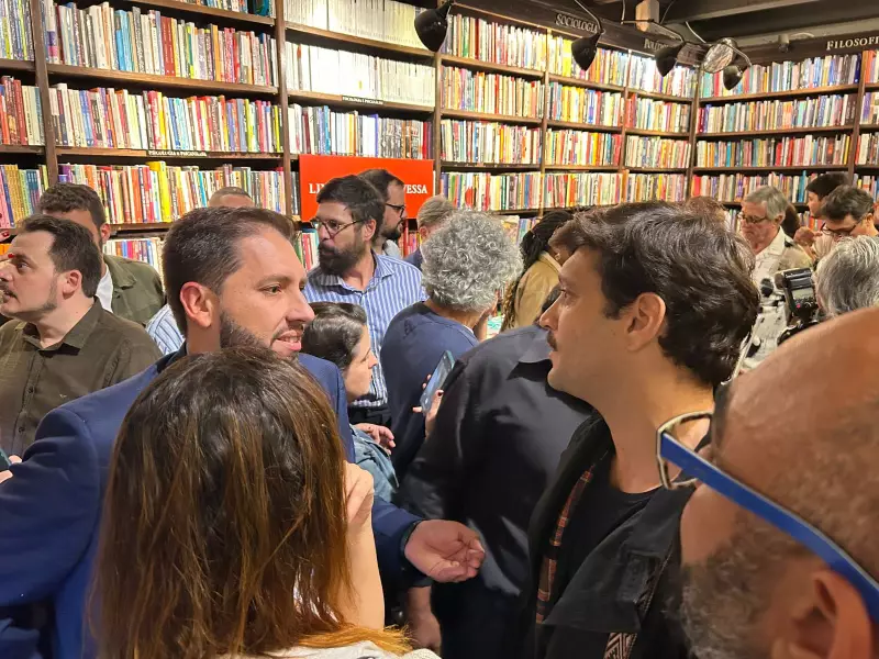 Ator da Globo repreende secretário do Ministério da Cultura em discussão acalorada