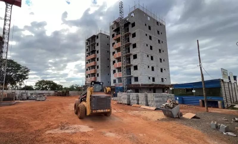 Aumento nas taxas cartoriais em Uberlândia preocupa mercado imobiliário: entenda os impactos