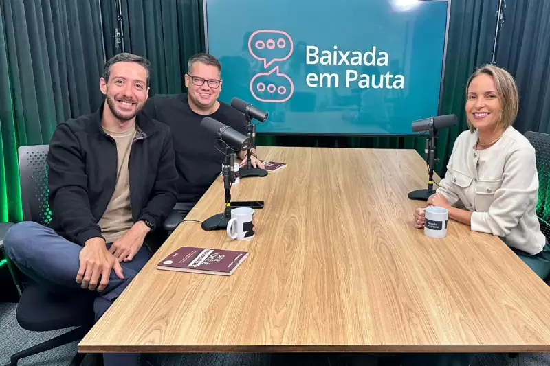 Autoconhecimento: Como ele impulsiona mulheres em fases de transição na Baixada Santista