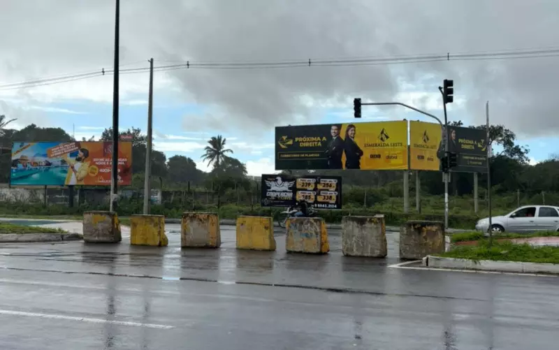 Avenida em Feira de Santana tem retorno interditado após engarrafamento; veja rotas alternativas