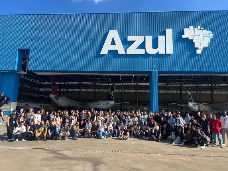 Azul contrata 139 novos tripulantes e reforça equipes em todo o Brasil