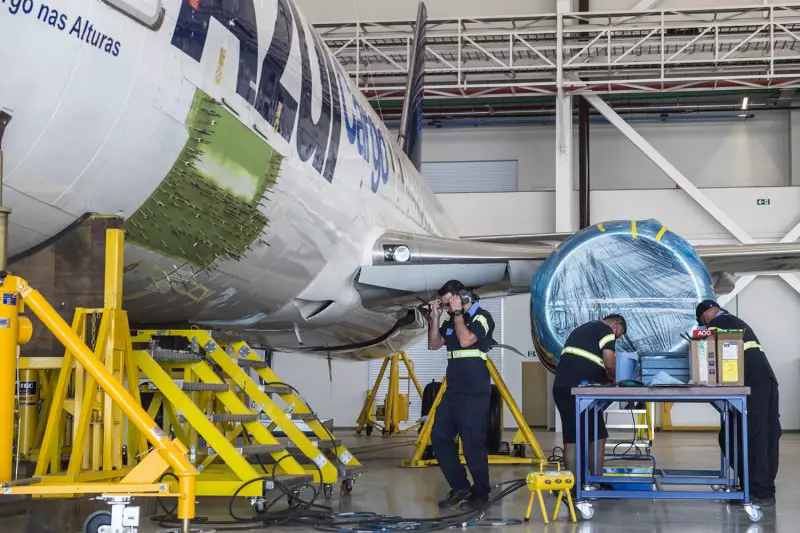Azul enfrenta corrida contra o tempo para evitar desabastecimento de combustível em aeronaves