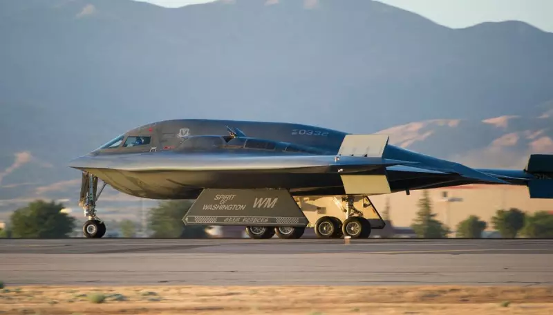 B-2 Spirit: A vida secreta dos pilotos durante missões de 40 horas