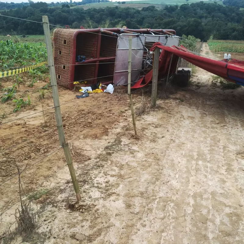 Balão cai em área rural no interior de SP e causa preocupação entre moradores