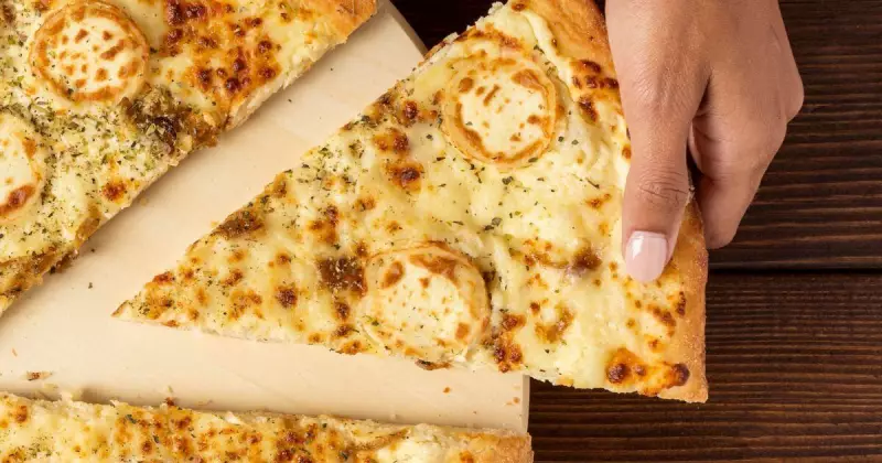 Balneário Camboriú entra para o livro dos recordes com a maior pizza linear do Brasil