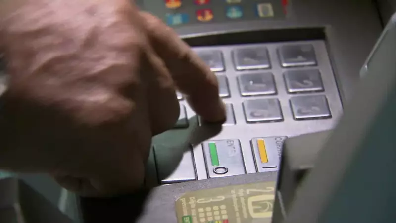 Bancos apostam em serviços não bancários para compensar queda nas receitas com tarifas