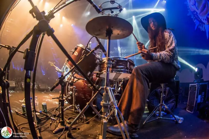 Banda de Rio Preto grava álbum em estúdio lendário dos Beatles: 'Sonho realizado', diz baterista