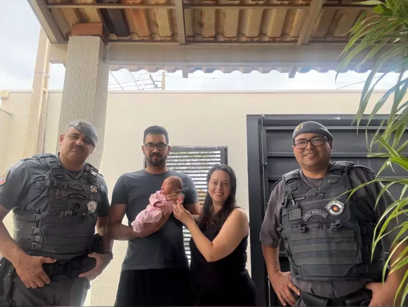 Bebê de 30 dias é salva de engasgamento por policiais militares em Tupi Paulista