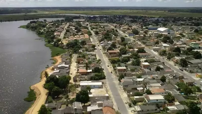 Bebê é resgatado molhado e com picadas de insetos em lagoa no ES; mãe estava desacordada