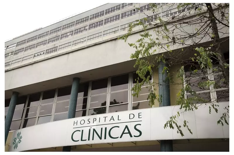 Bebê entra em coma após possível erro na dosagem de medicamento em hospital de Porto Alegre