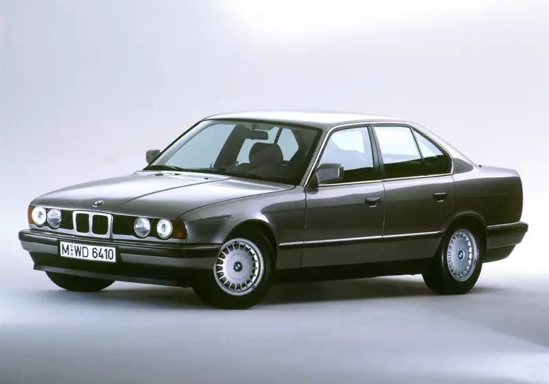 BMW no Brasil: Os Bastidores da Chegada da Marca em Livro Inédito